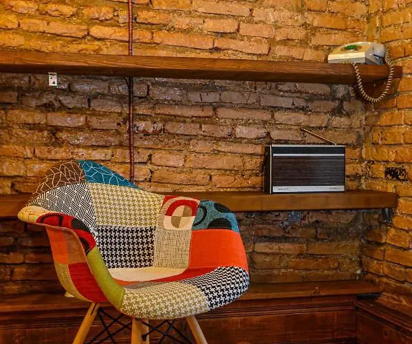 Castelului - Casa Monad *